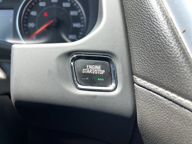 Used 2020 GMC Acadia SLT FWD image 17