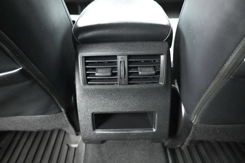 Used 2023 Mitsubishi Outlander SE FWD image 27
