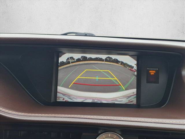 Used 2018 Lexus ES 300h w/ Navigation Package FWD image 14