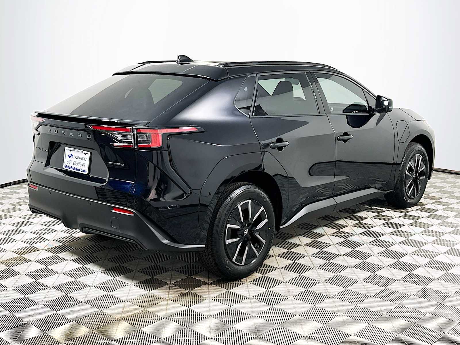 New 2026 Subaru Solterra AWD/4WD image 7