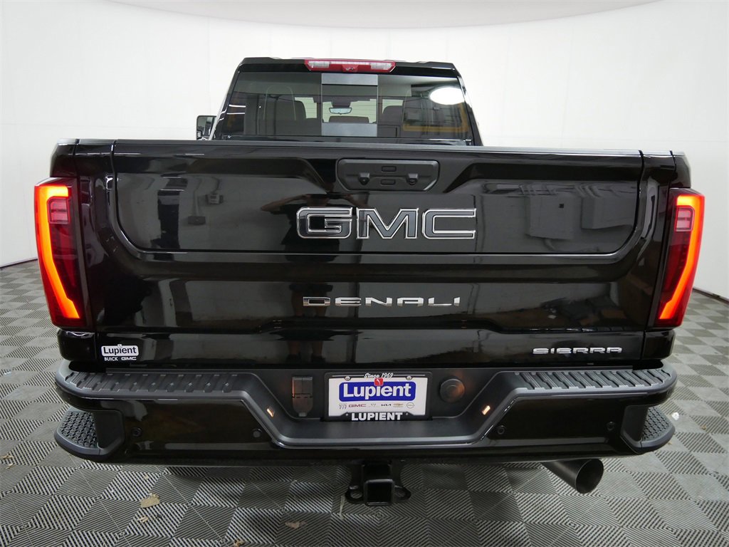 New 2026 GMC Sierra 3500 Denali Ultimate image 3