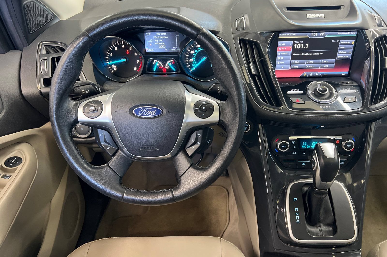 Used 2014 Ford Escape Titanium w/ Equipment Group 401A AWD/4WD image 15