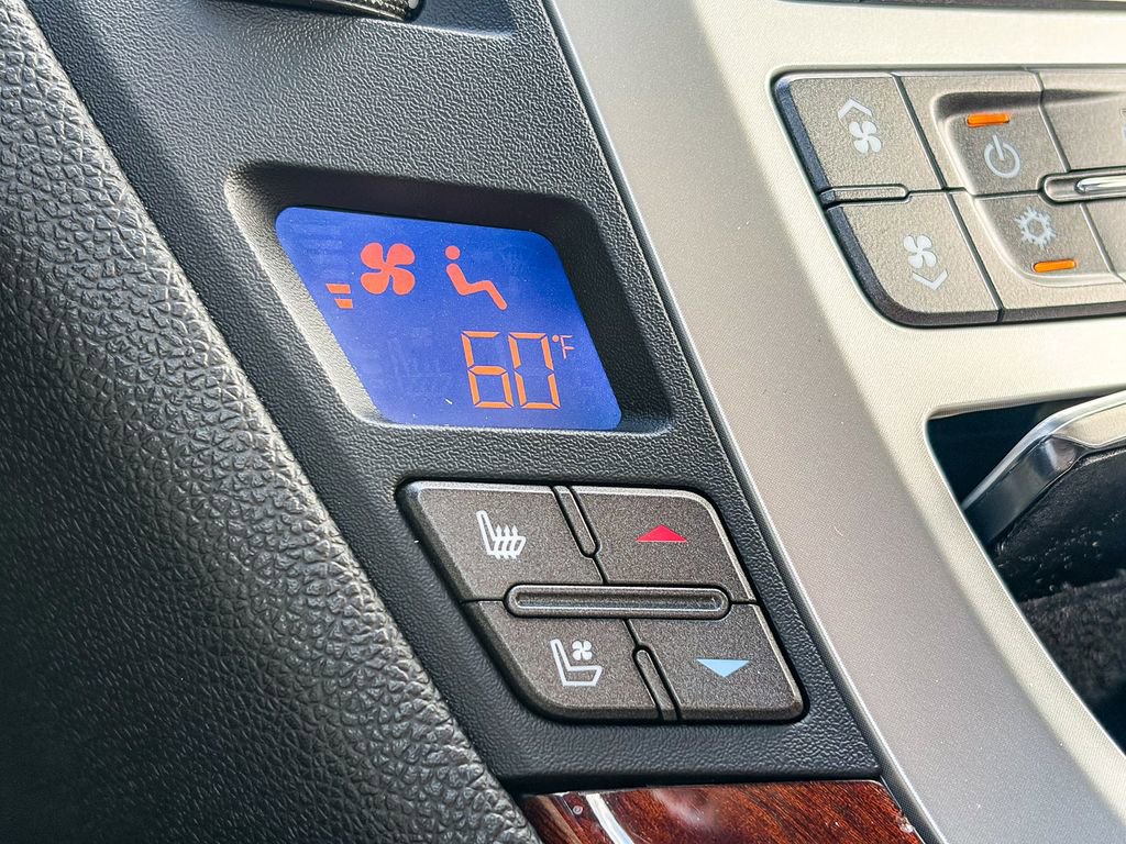 Used 2013 Cadillac CTS Premium image 32