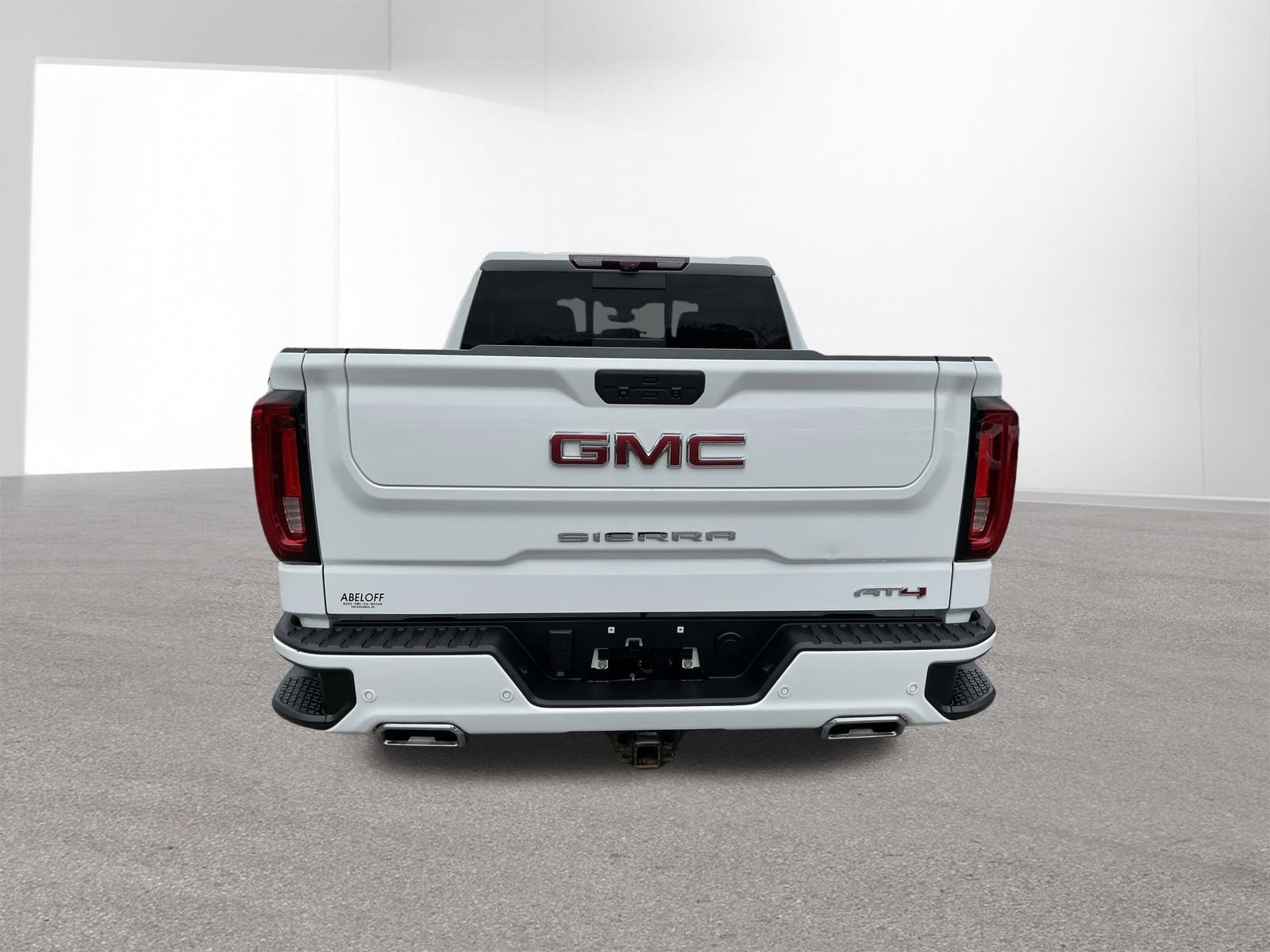 Used 2020 GMC Sierra 1500 AT4 w/ AT4 Premium Package AWD/4WD image 4