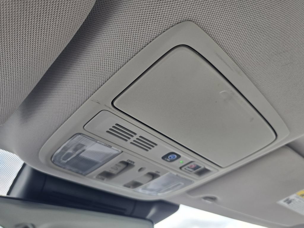 Used 2018 Honda Accord Touring image 23