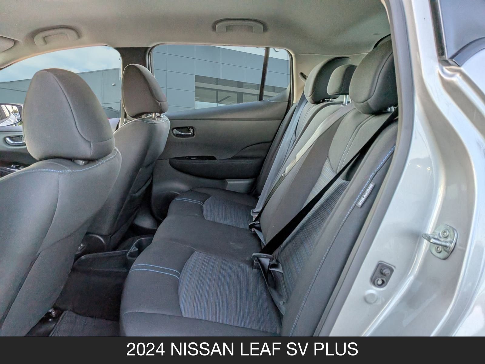 Certified 2024 Nissan Leaf SV Plus image 16