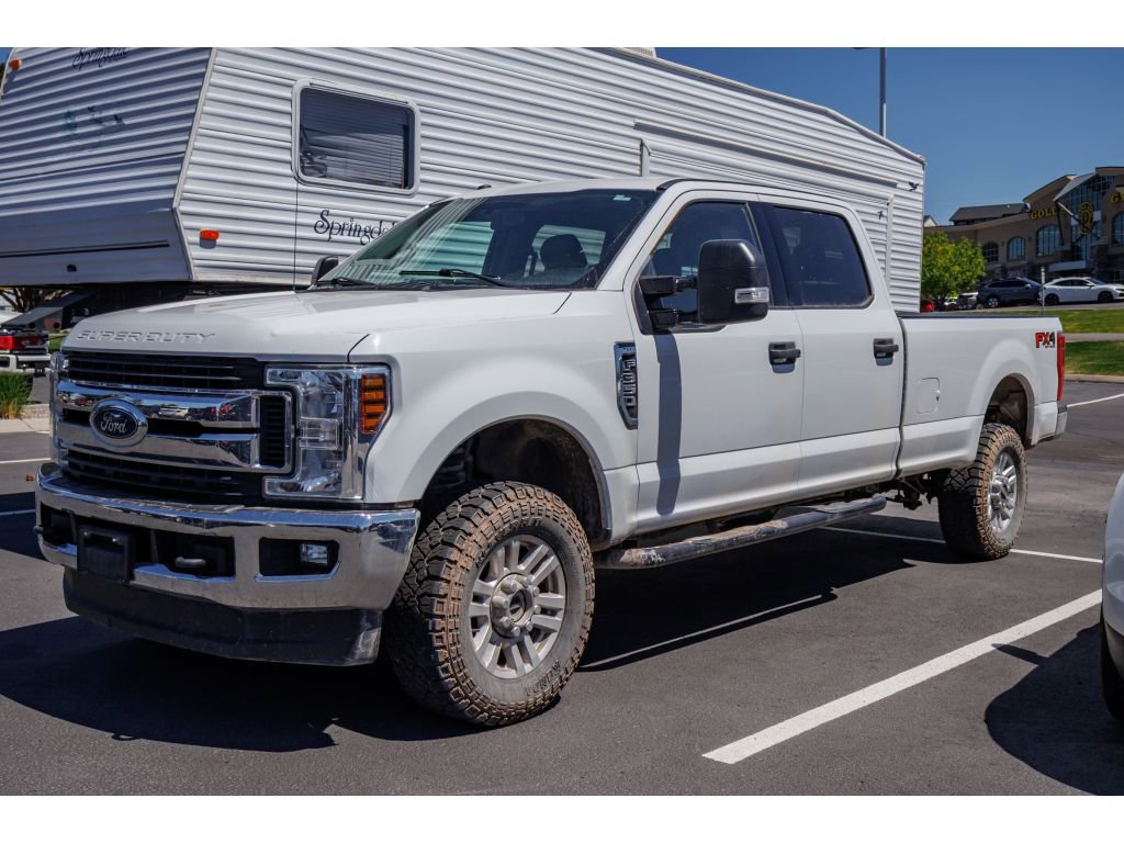Used 2019 Ford F350 XLT w/ FX4 Off-Road Package AWD/4WD image 3