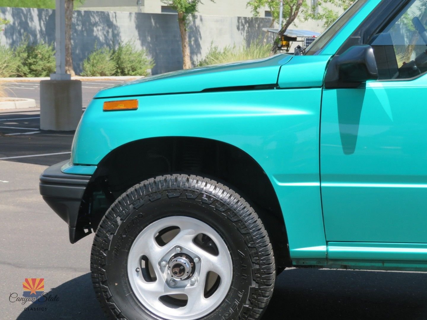 Used 1995 Geo Tracker 2WD 2-Door image 19