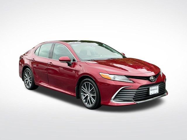 Used 2021 Toyota Camry XLE AWD/4WD image 8