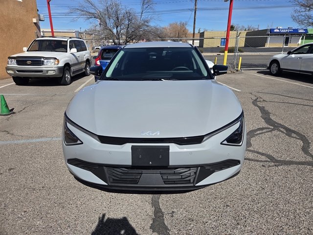 Used 2025 Kia EV6 Light image 4