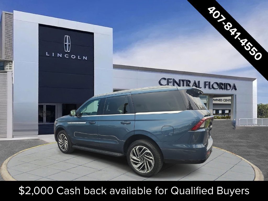 New 2027 Lincoln Navigator Premiere RWD image 6