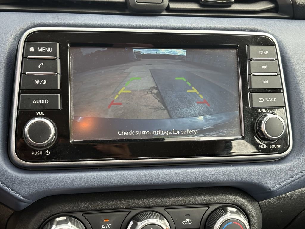 Used 2024 Nissan Versa SV image 19