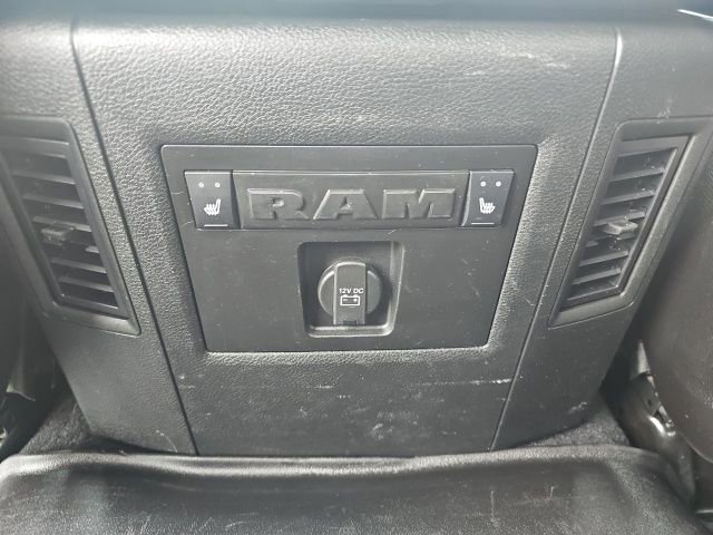 Used 2018 RAM 3500 Laramie image 11