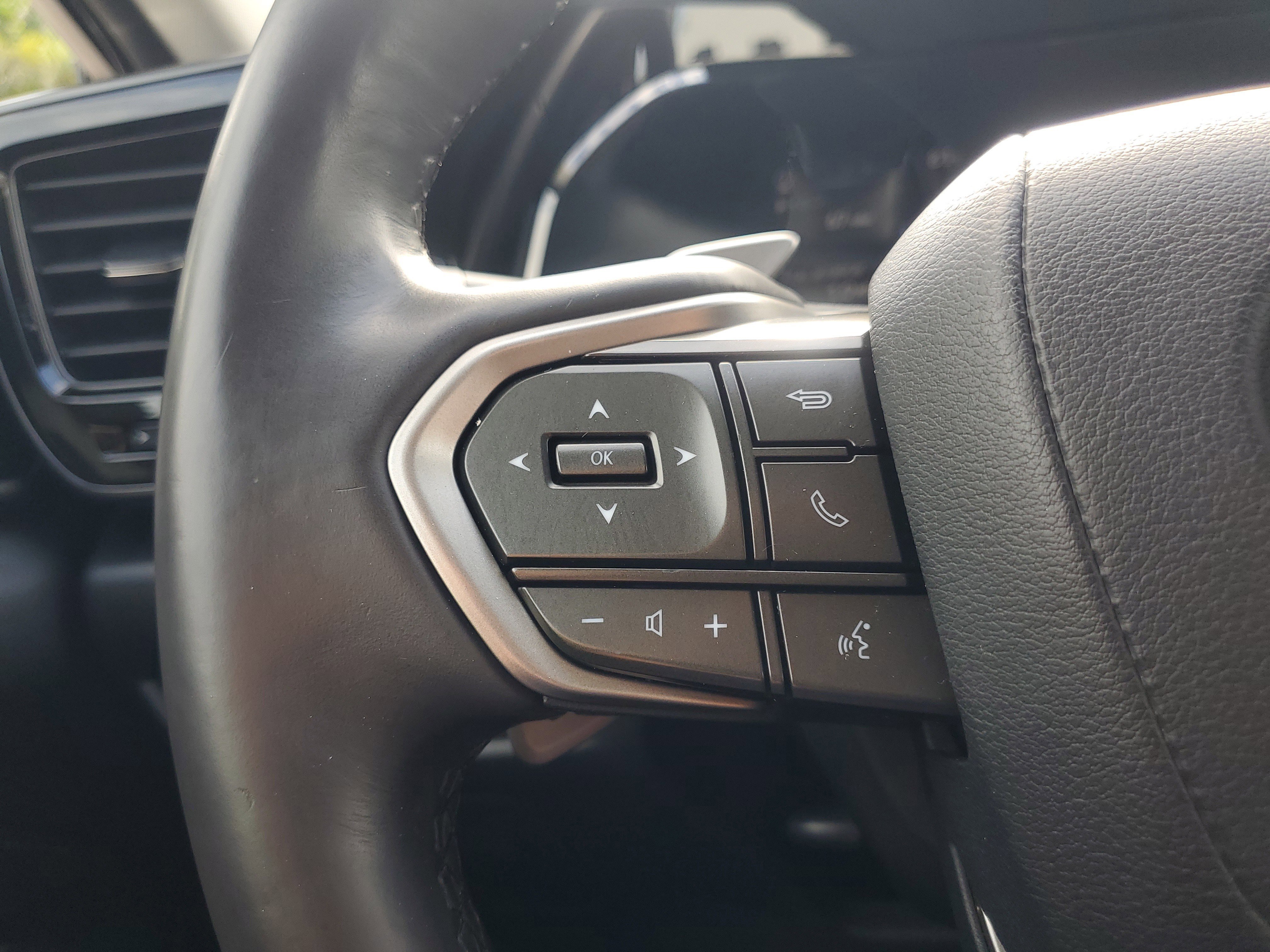 Used 2024 Lexus NX 250 FWD w/ Towing Package (2000 Lbs) image 21
