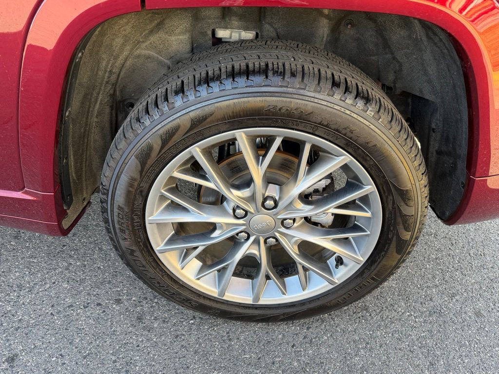 Certified 2024 Jeep Grand Cherokee Summit image 13