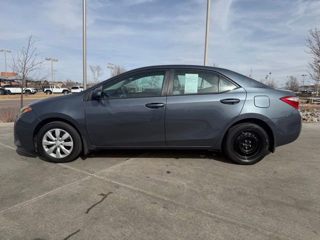 Used 2015 Toyota Corolla LE image 4