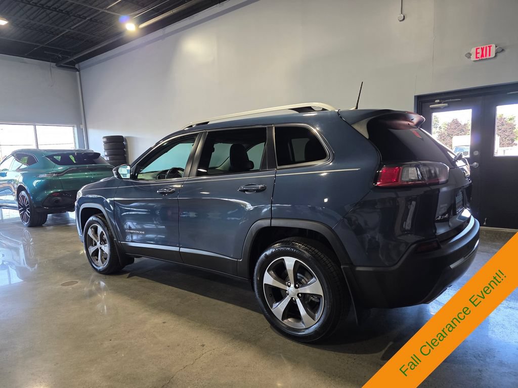Used 2020 Jeep Cherokee Limited AWD/4WD image 6