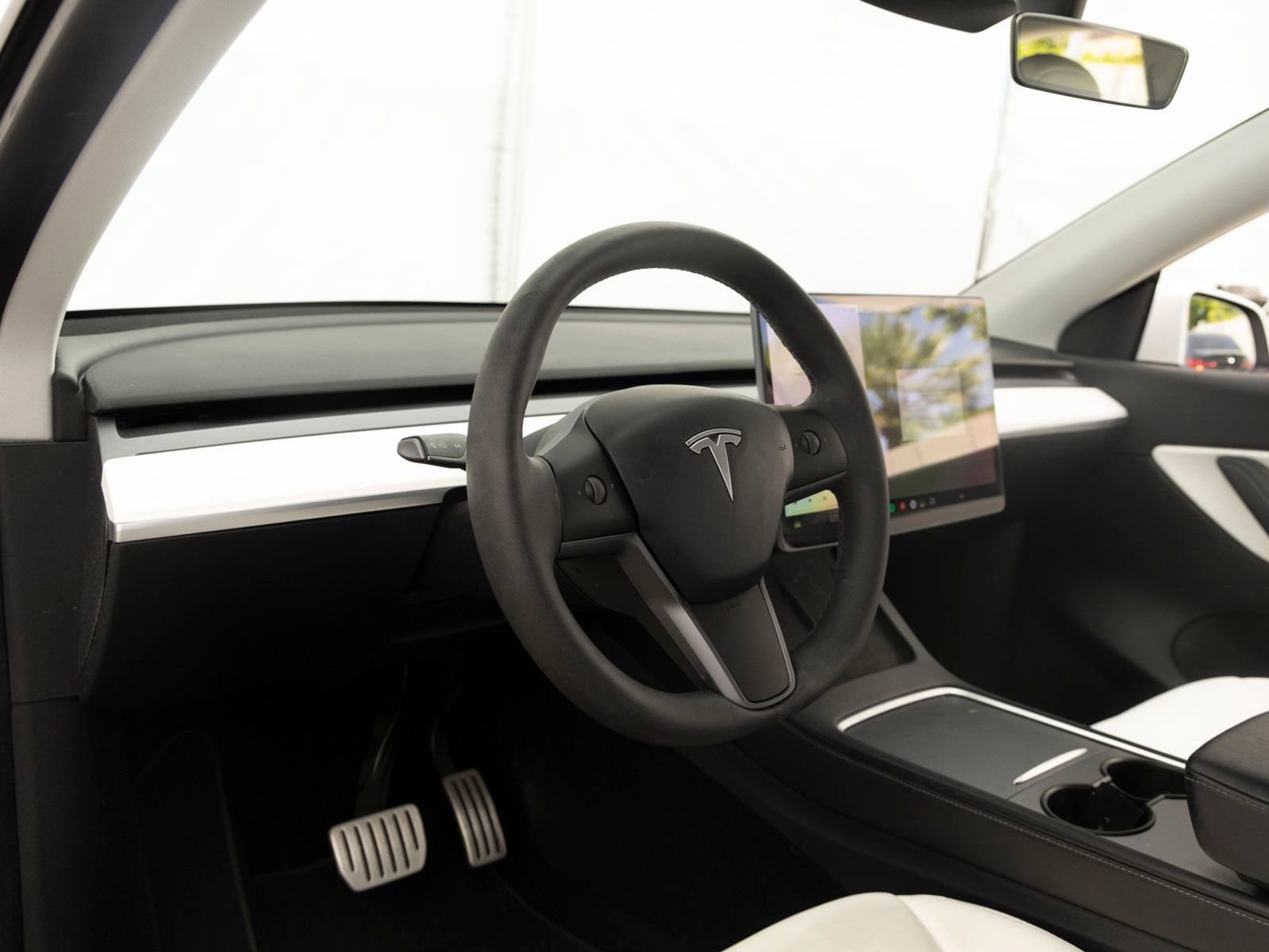 Used 2021 Tesla Model Y Performance AWD/4WD image 15