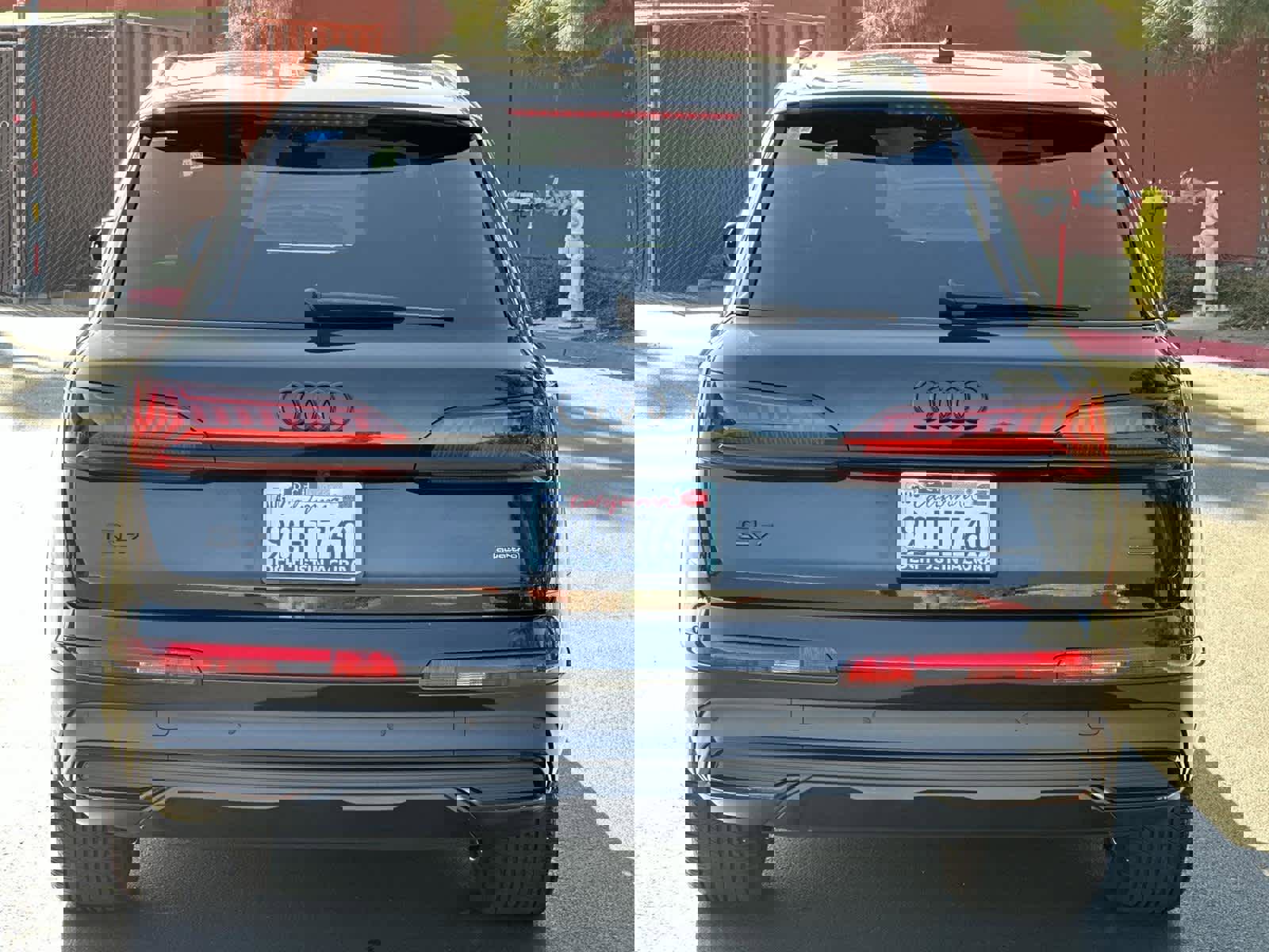 Used 2022 Audi Q7 Premium Plus image 5