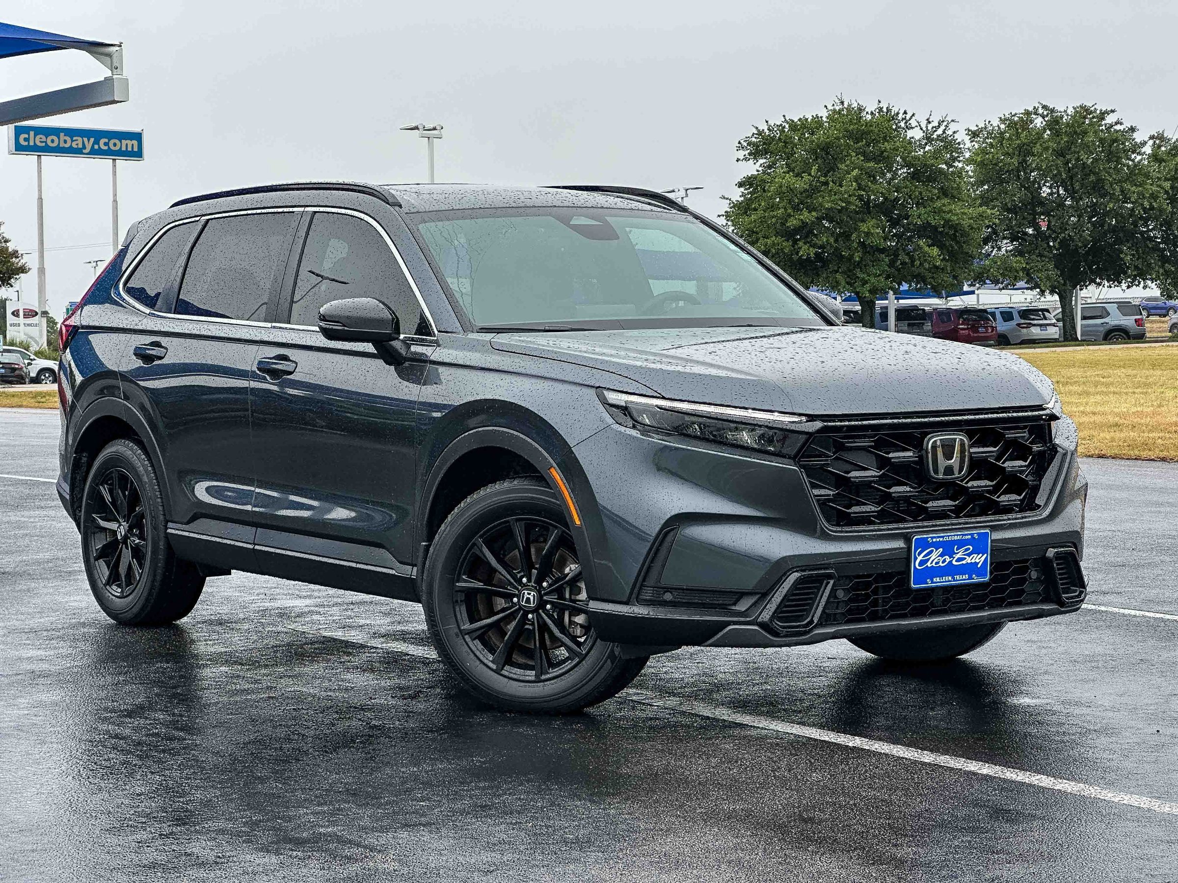 Certified 2025 Honda CR-V Sport-L image 2