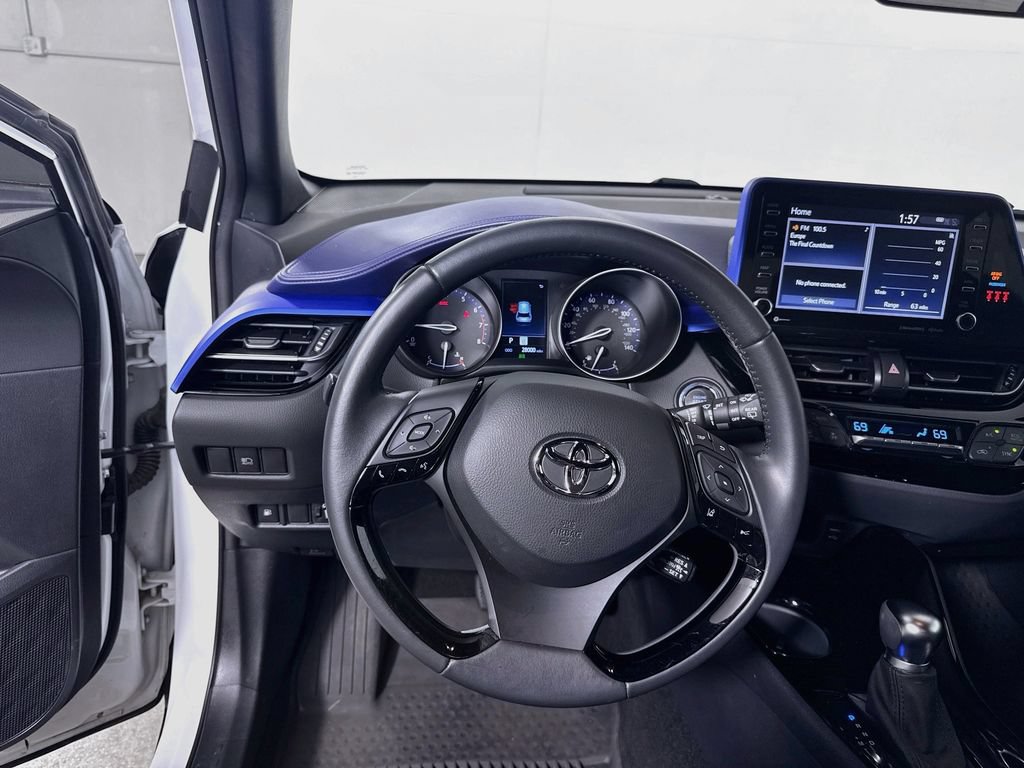 Certified 2022 Toyota C-HR XLE FWD image 19