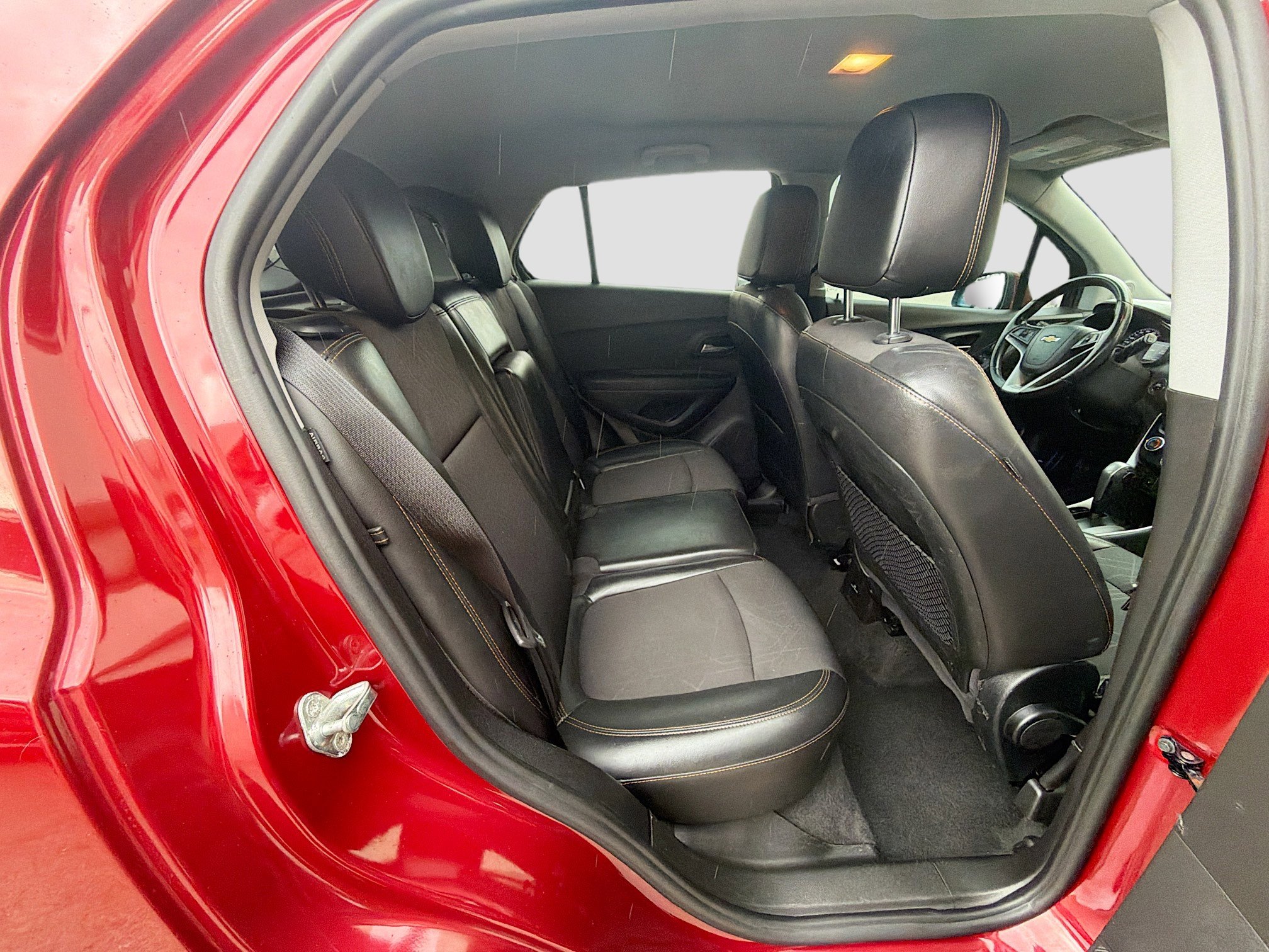 Used 2019 Chevrolet Trax LT w/ LT Convenience Package FWD image 28