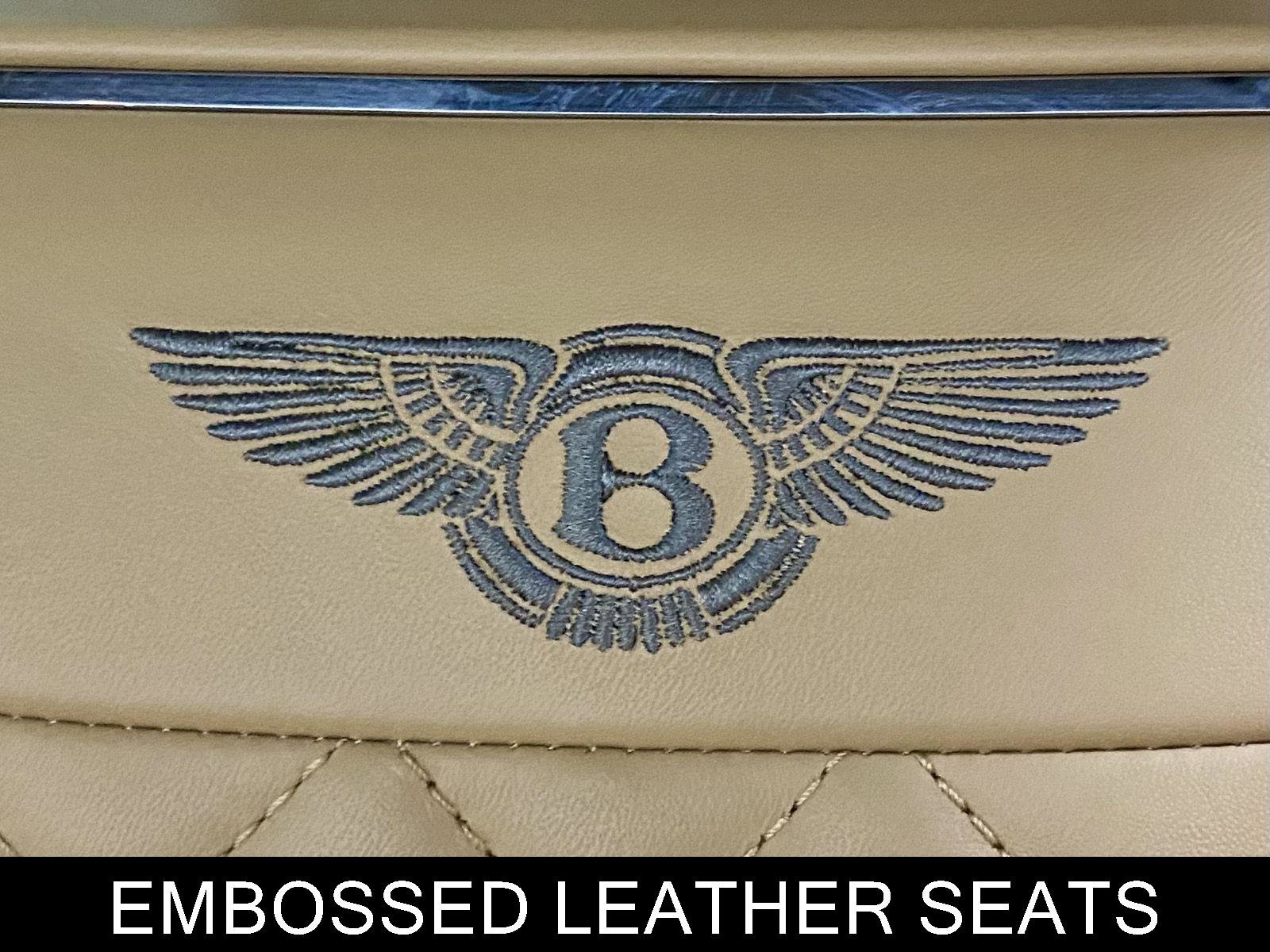 Used 2018 Bentley Bentayga AWD/4WD image 17