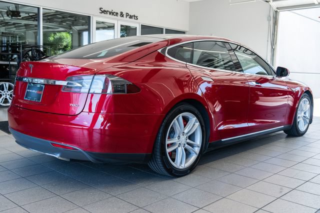 Used 2015 Tesla Model S 70D AWD/4WD image 6