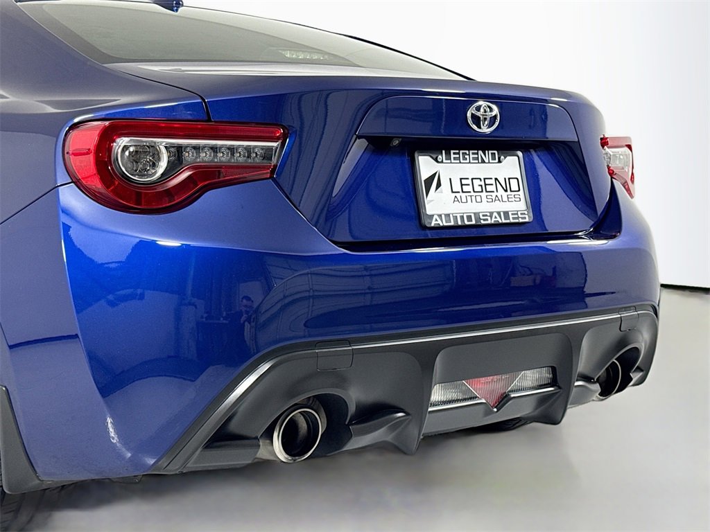 Used 2017 Toyota 86 image 10