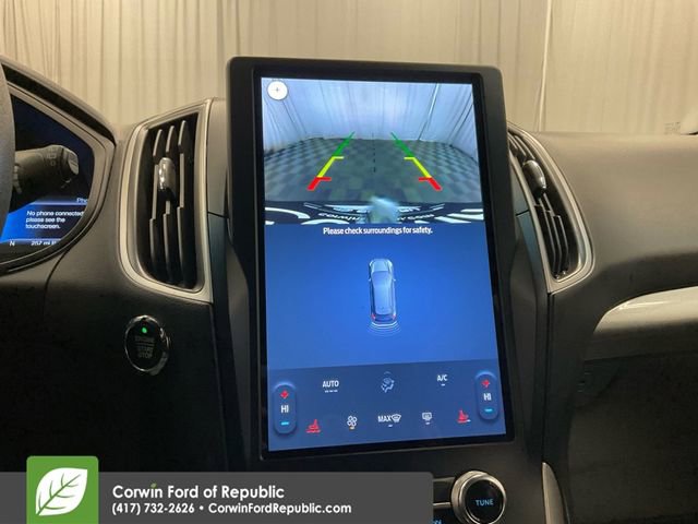 Used 2024 Ford Edge SEL AWD/4WD image 14