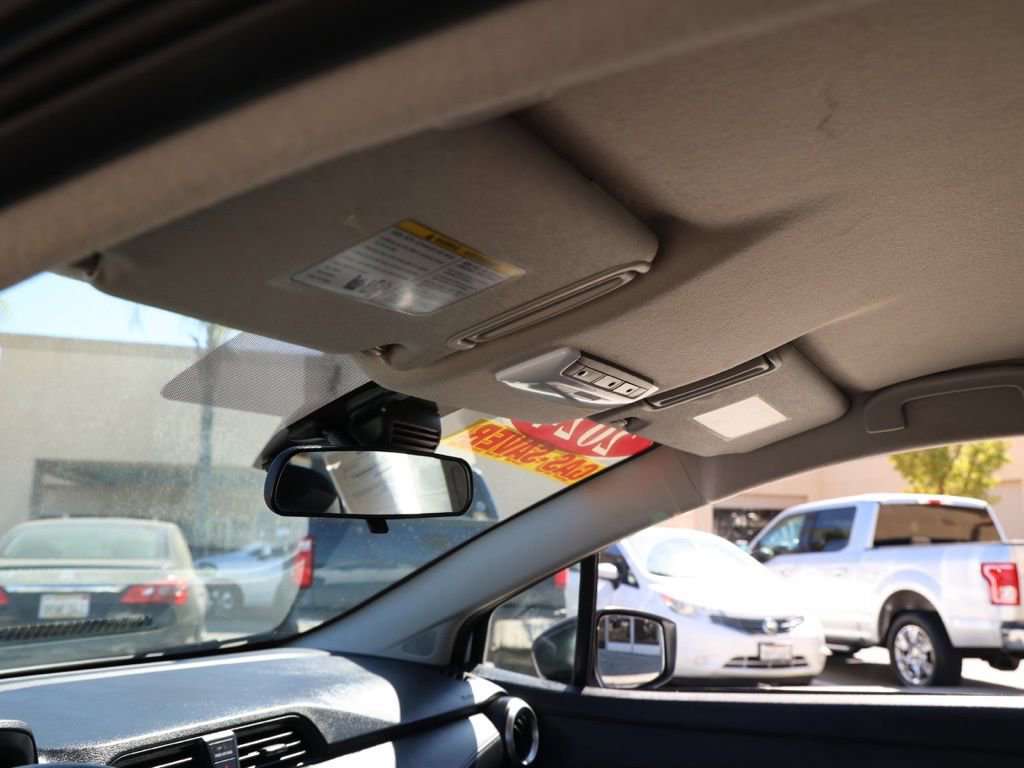 Used 2024 Nissan Versa S w/ Trunk Package image 13