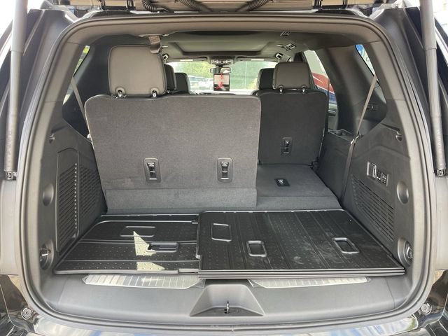 New 2026 Chevrolet Tahoe Premier w/ Sun And Tow Package AWD/4WD image 25
