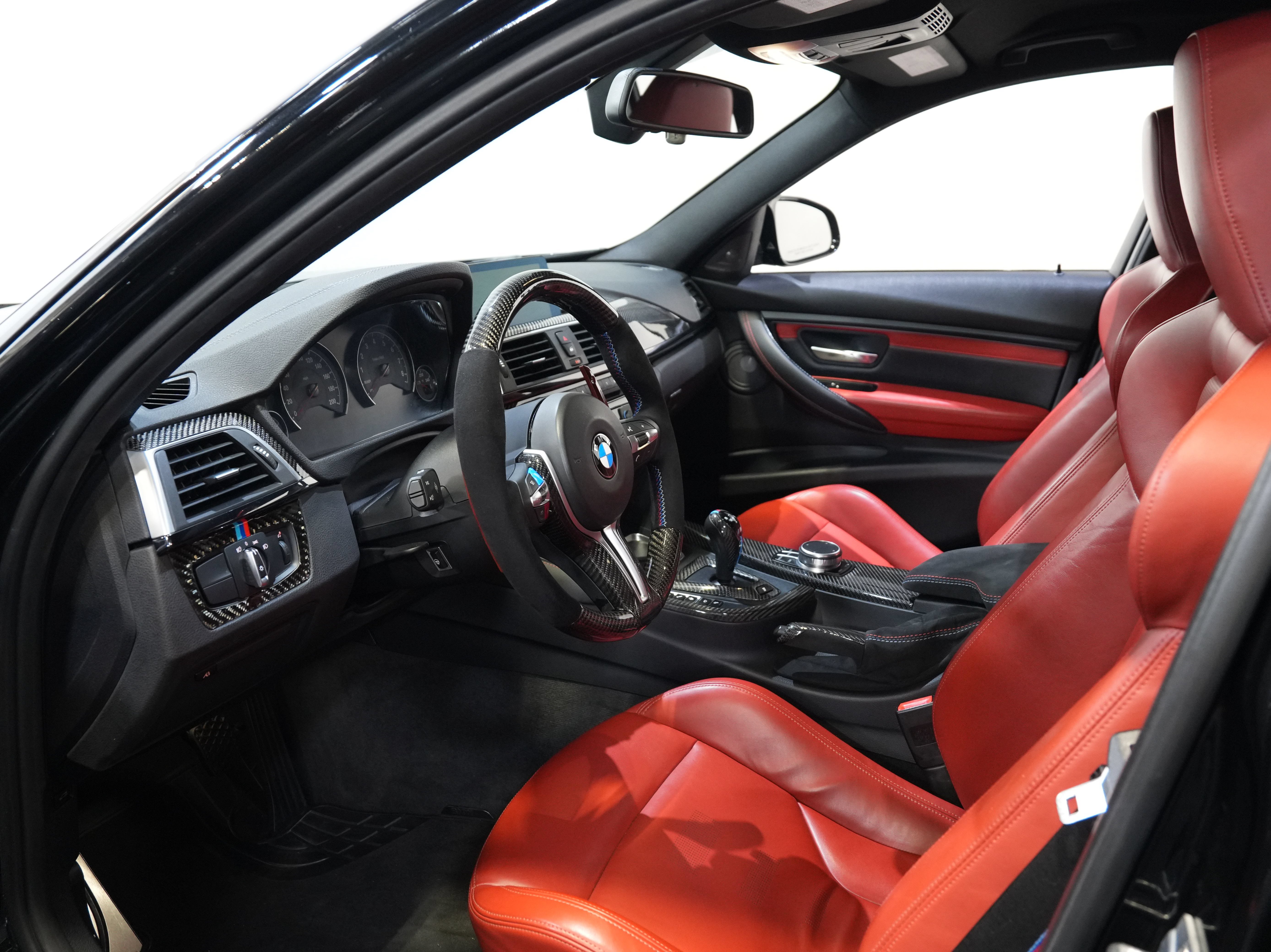 Used 2018 BMW M3 w/ Competition Package RWD image 31