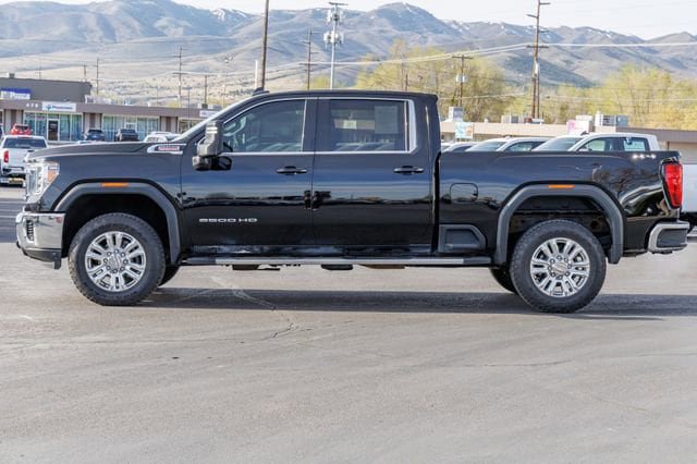 Used 2021 GMC Sierra 2500 SLE AWD/4WD image 3