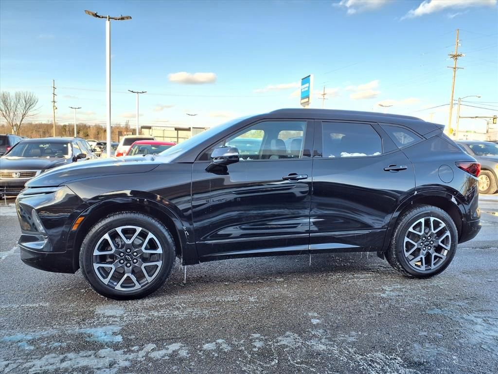 Used 2025 Chevrolet Blazer RS image 7