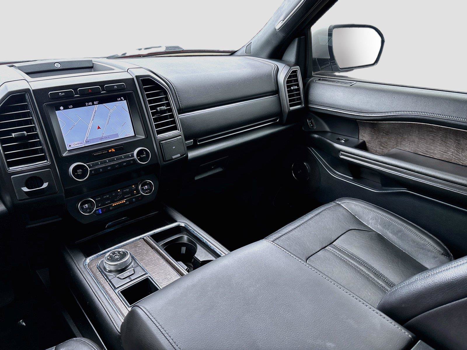 Used 2019 Ford Expedition Max Limited RWD image 24