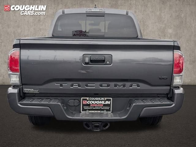 Used 2022 Toyota Tacoma TRD Sport image 6