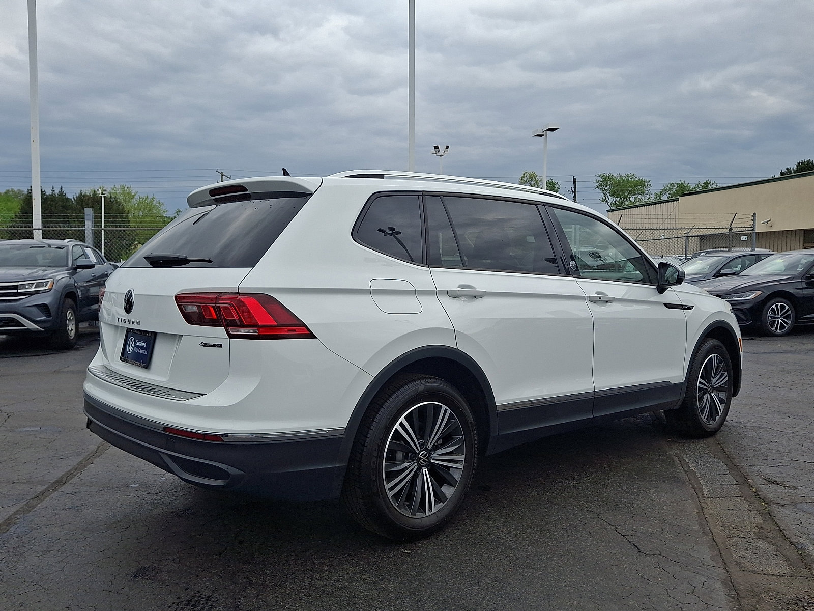 Certified 2024 Volkswagen Tiguan Wolfsburg Edition AWD/4WD image 6