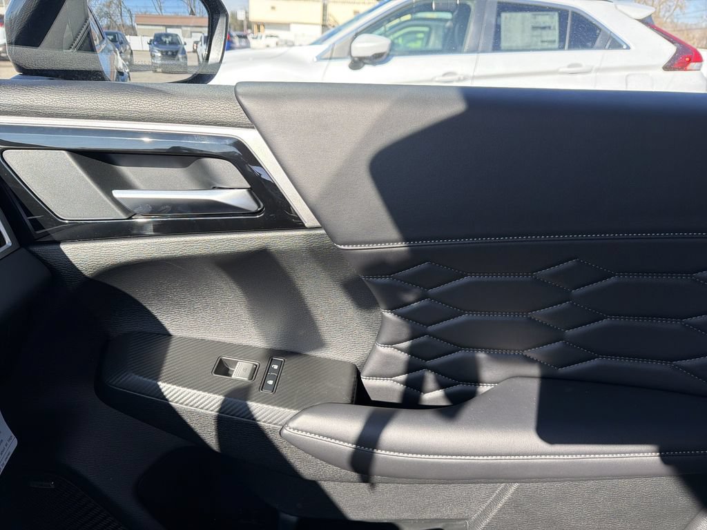 New 2026 Mitsubishi Outlander SEL AWD/4WD image 24
