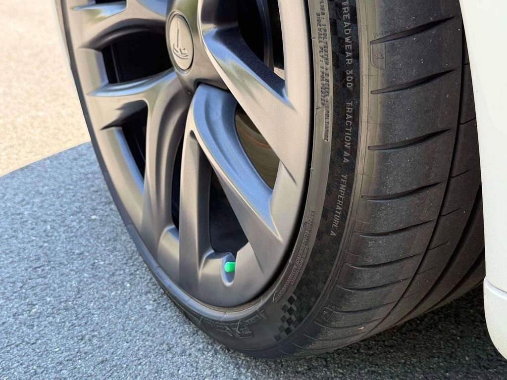 Used 2021 Tesla Model S Plaid image 10