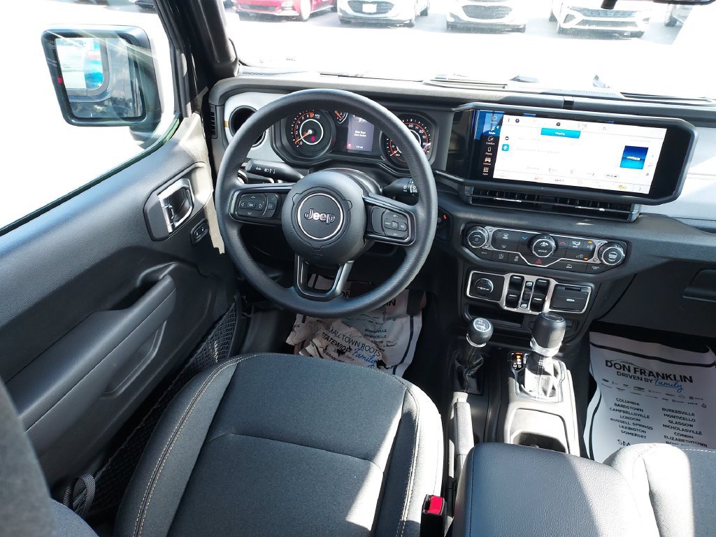 New 2026 Jeep Gladiator Sport AWD/4WD image 16