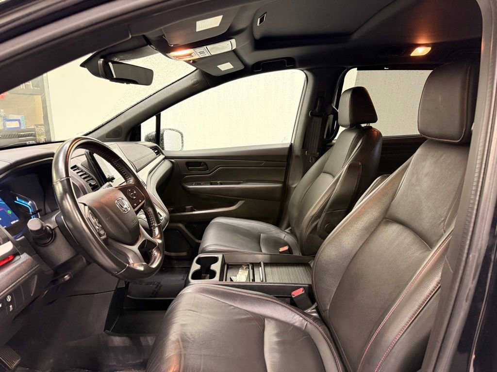 Used 2023 Honda Odyssey Sport image 12