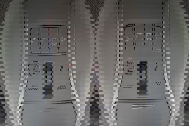 Used 2019 INFINITI QX60 Luxe w/ Essential Package image 36