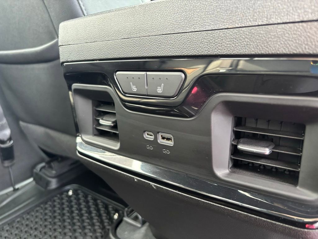 Used 2023 GMC Sierra 1500 AT4 w/ Technology Package image 21