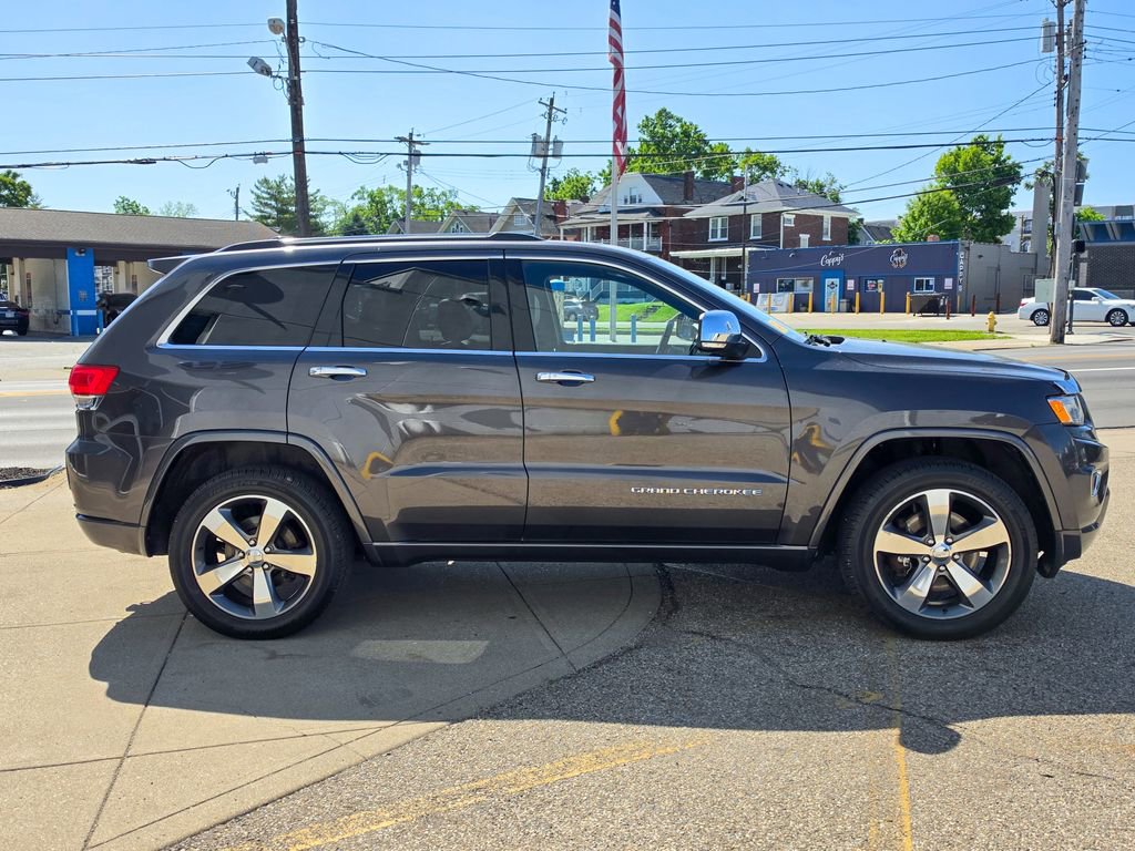 Used 2015 Jeep Grand Cherokee Overland AWD/4WD image 6