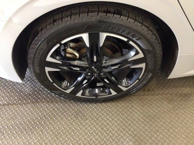 Used 2022 Kia K5 GT-Line w/ GT-Line Awd Premium Package image 27