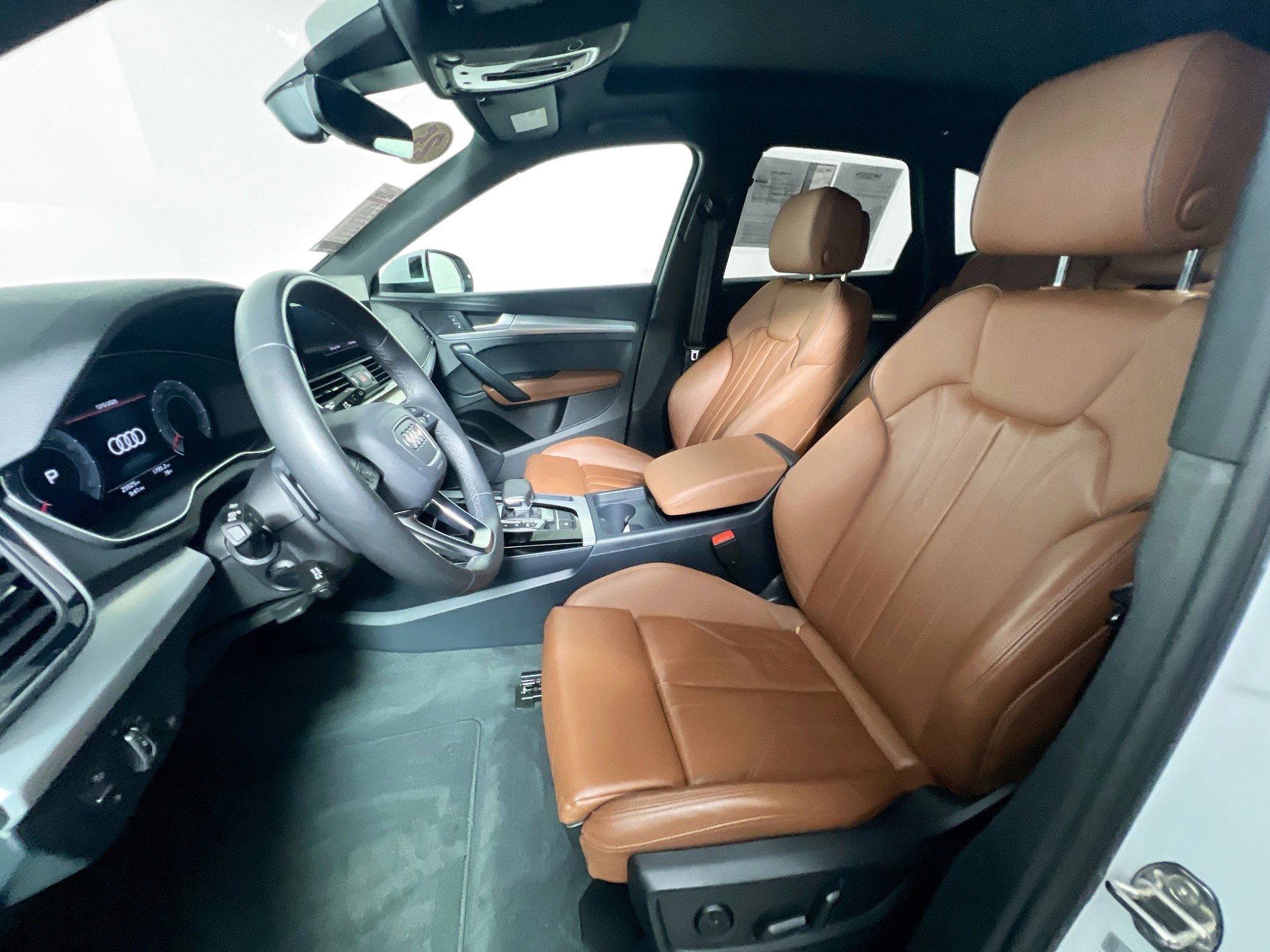 Used 2025 Audi Q5 2.0T Premium image 14