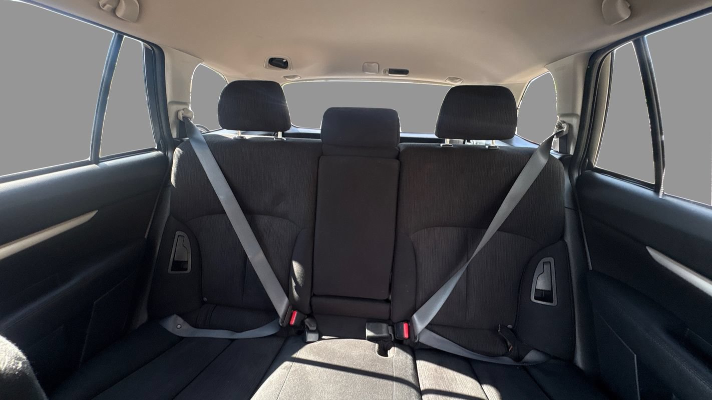Used 2013 Subaru Outback 2.5i Premium AWD/4WD image 13