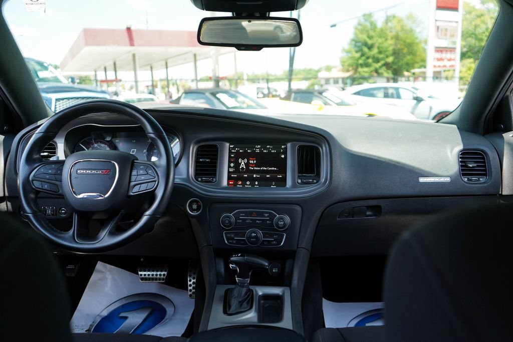 Used 2023 Dodge Charger R/T w/ Blacktop Package RWD image 9