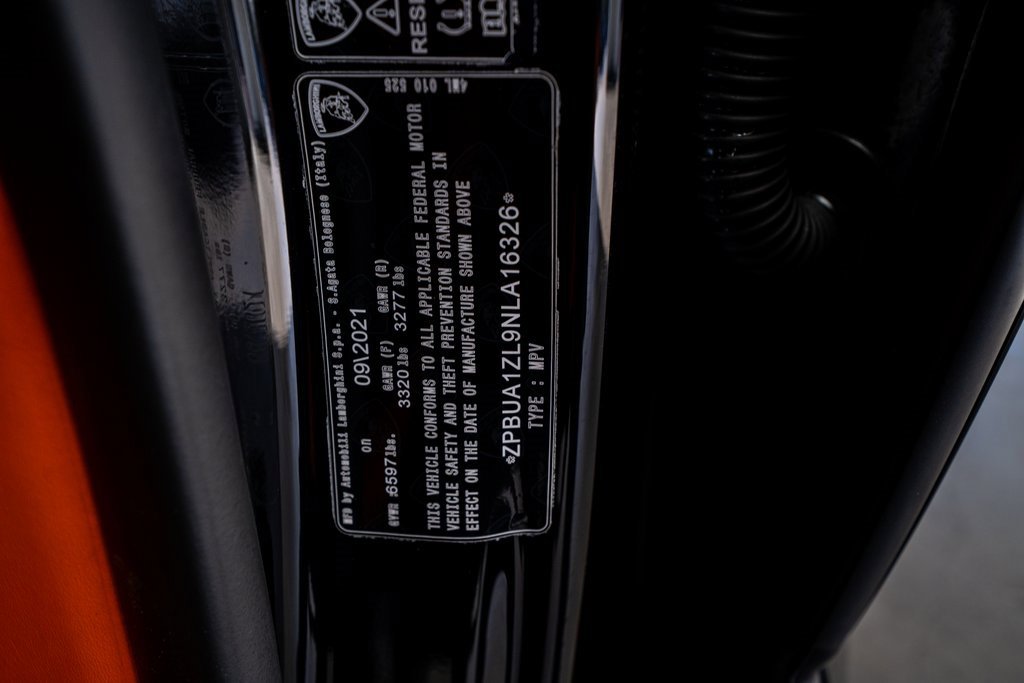 Used 2022 Lamborghini Urus image 82